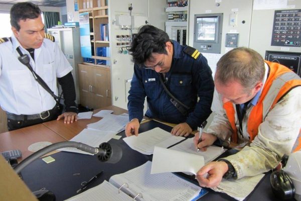 maritime-officers-8